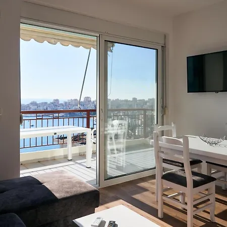 Appartamento Central Beach Apartment Sarandë