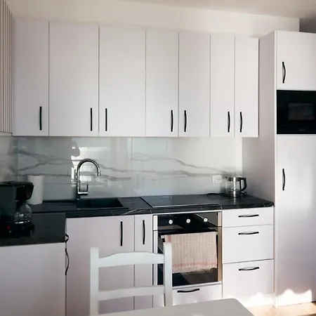 Apartment Central Beach Apartment Sarande